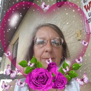 Meet your Posher, Carol